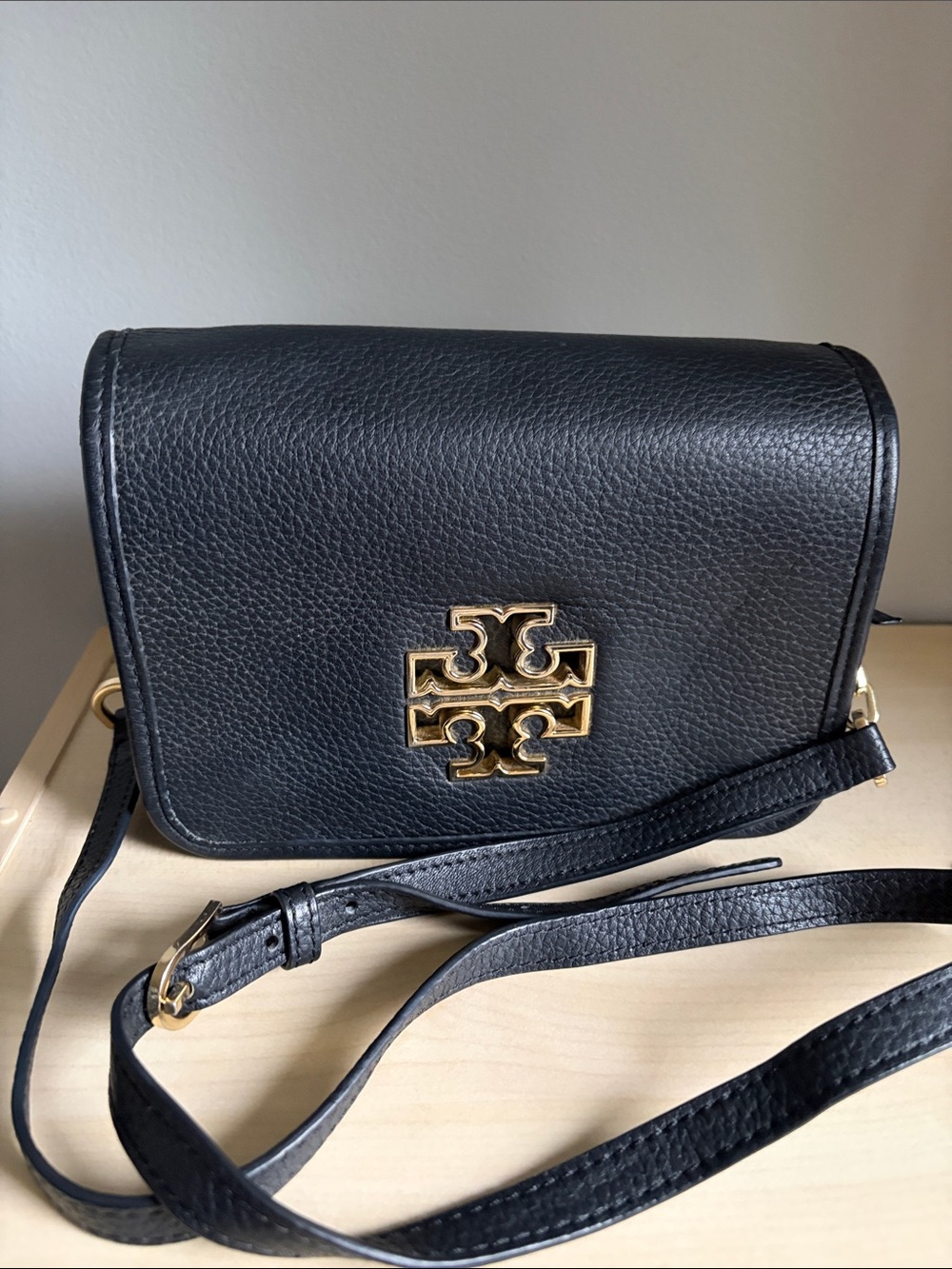 Tory Burch Black Leather Crossbody Bag with Gold Logo